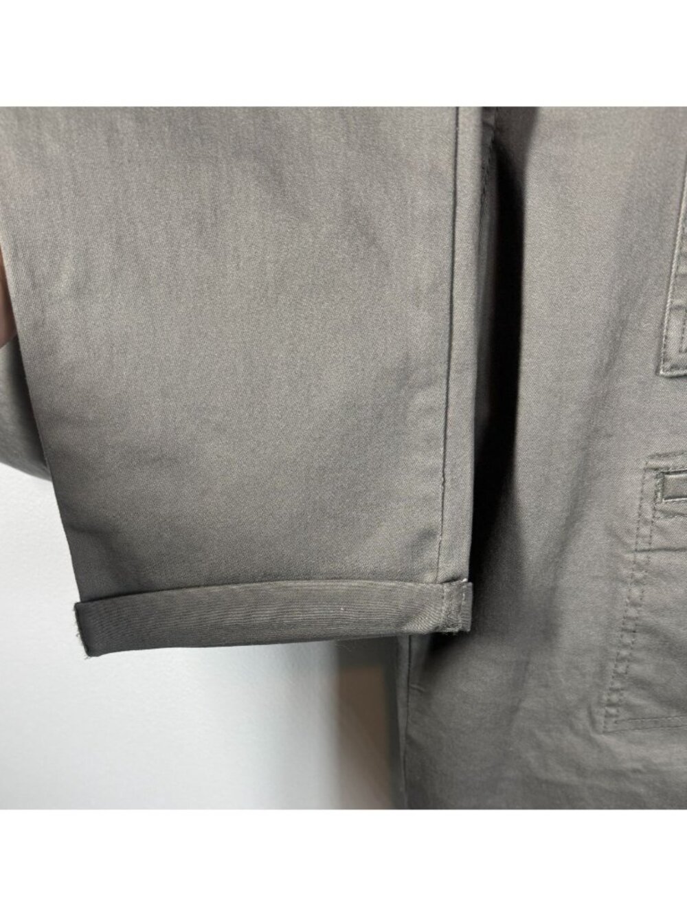 Democracy "Ab Technology" High Rise Utility Pants Gray Womens 10 Roll Cuff Cargo - Picture 7 of 10